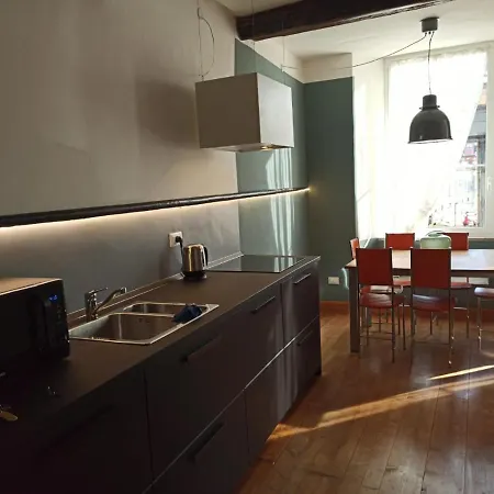 Porta Dei Vacca Casa Di Pre' Citra 23 23 * Genova